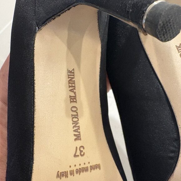 Manolo Blahnik HANGISI Black Satin Jewel Buckle Pumps Heels - Picture 7 of 16